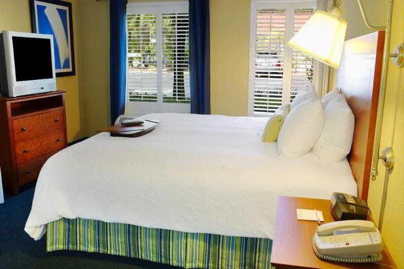 Surestay Plus Hotel By Best Western Clearwater Central 外观 照片