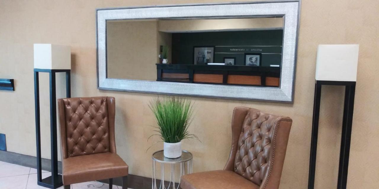 Surestay Plus Hotel By Best Western Clearwater Central 外观 照片